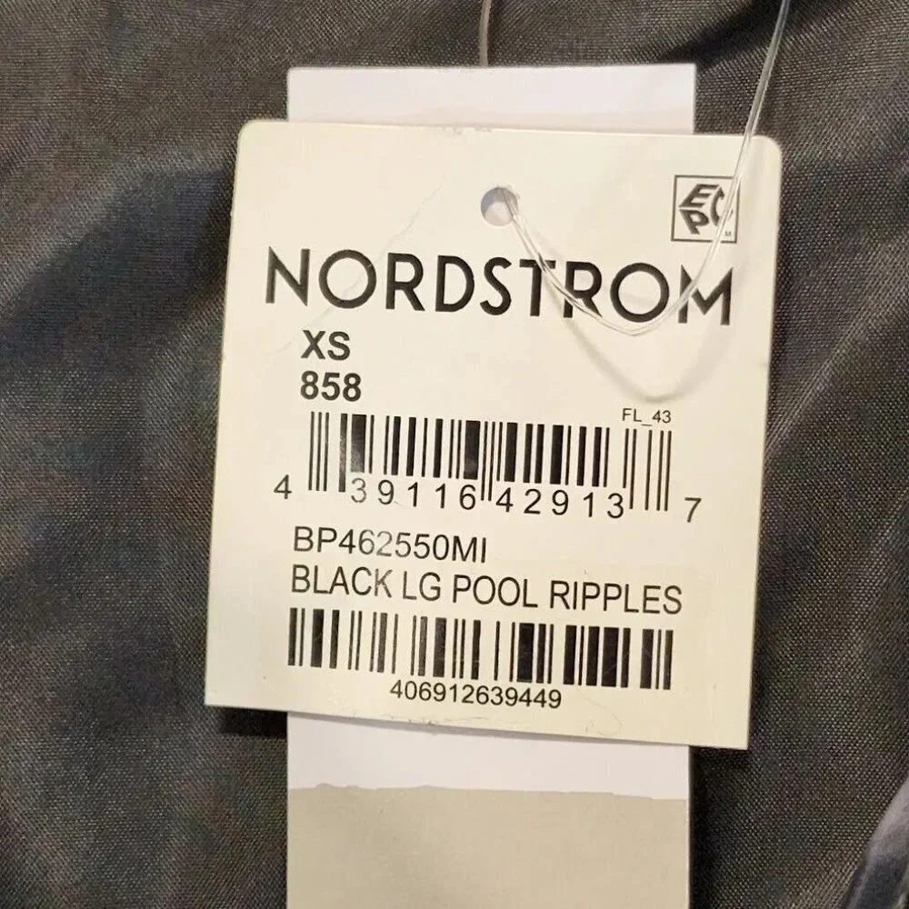 BP Nordstrom Black White Pool Ripple Puffer Warm Oversized Jacket Size XS‎ NWT